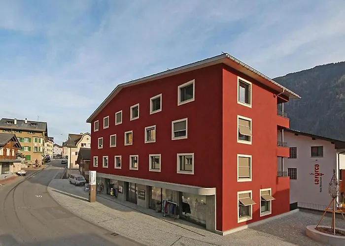 Appartement Moderne- Komfortable Dachwohnung Mit Bergsicht By Interhome *