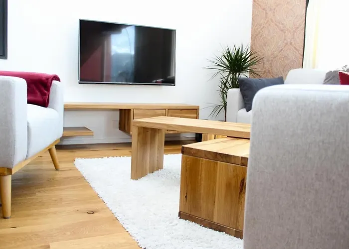 Appartement Moderne- Komfortable Dachwohnung Mit Bergsicht By Interhome