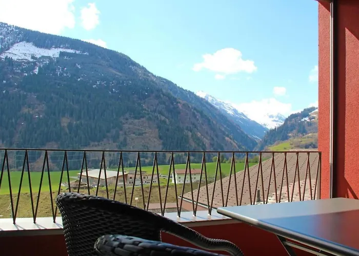 Moderne- Komfortable Dachwohnung Mit Bergsicht By Interhome * Disentis