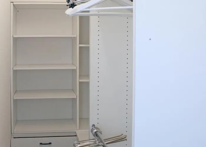 Moderne- Komfortable Dachwohnung Mit Bergsicht By Interhome *